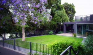 Beautiful Garden-Toorak Residence