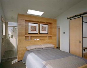 Master Bed Room-Zipper House, Modern Remodel House By DeForest Architects