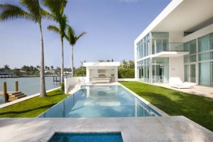 North Bay Road Estate, Luxury beach house