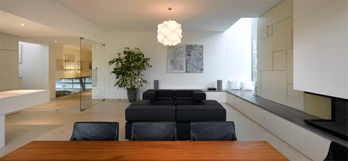 Living Room View - Home Elise, Minimalist House Design by Synn Architekten